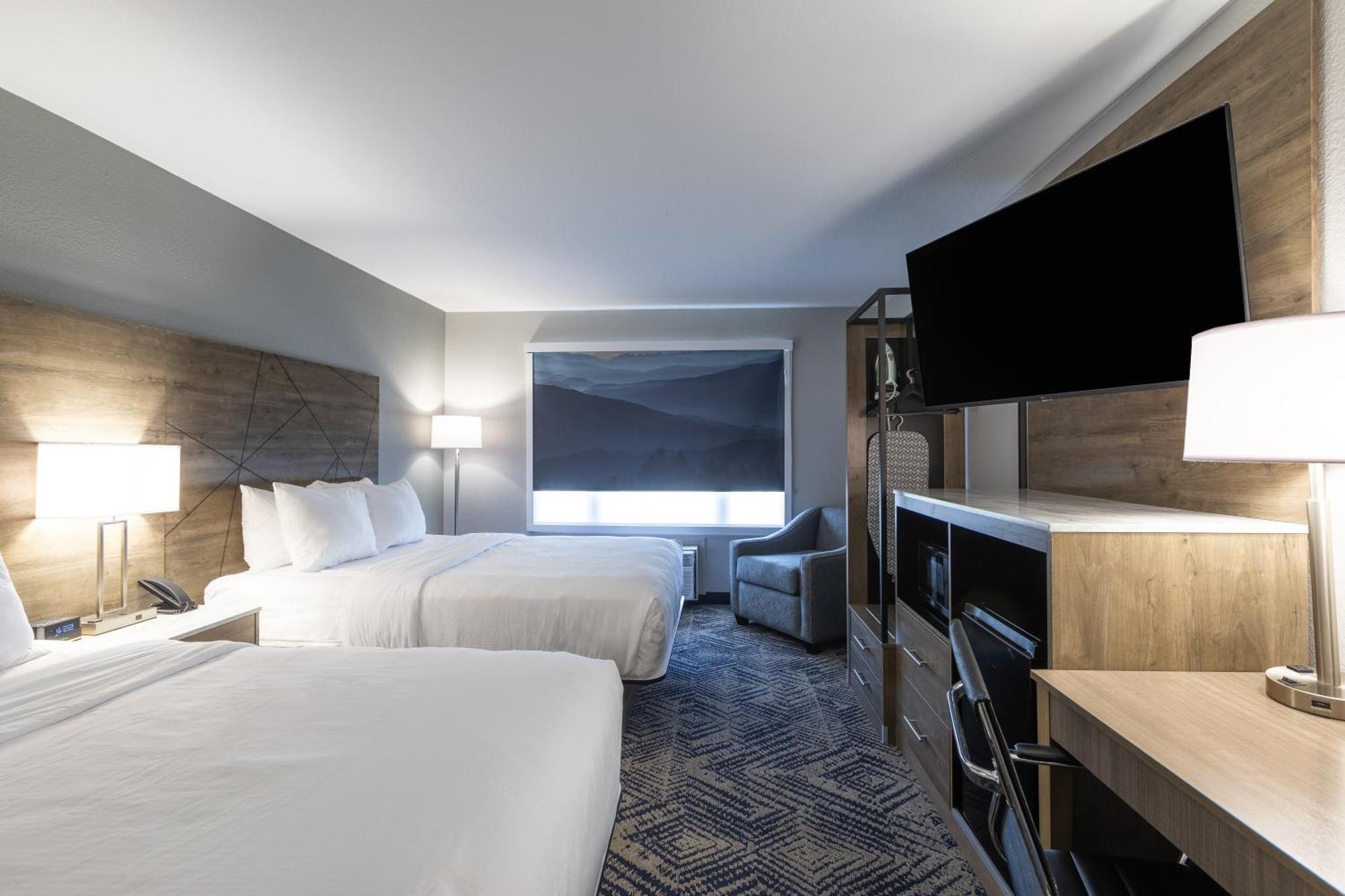 Rodeway Inn & Suites Near Outlet Mall - אשוויל מראה חיצוני תמונה