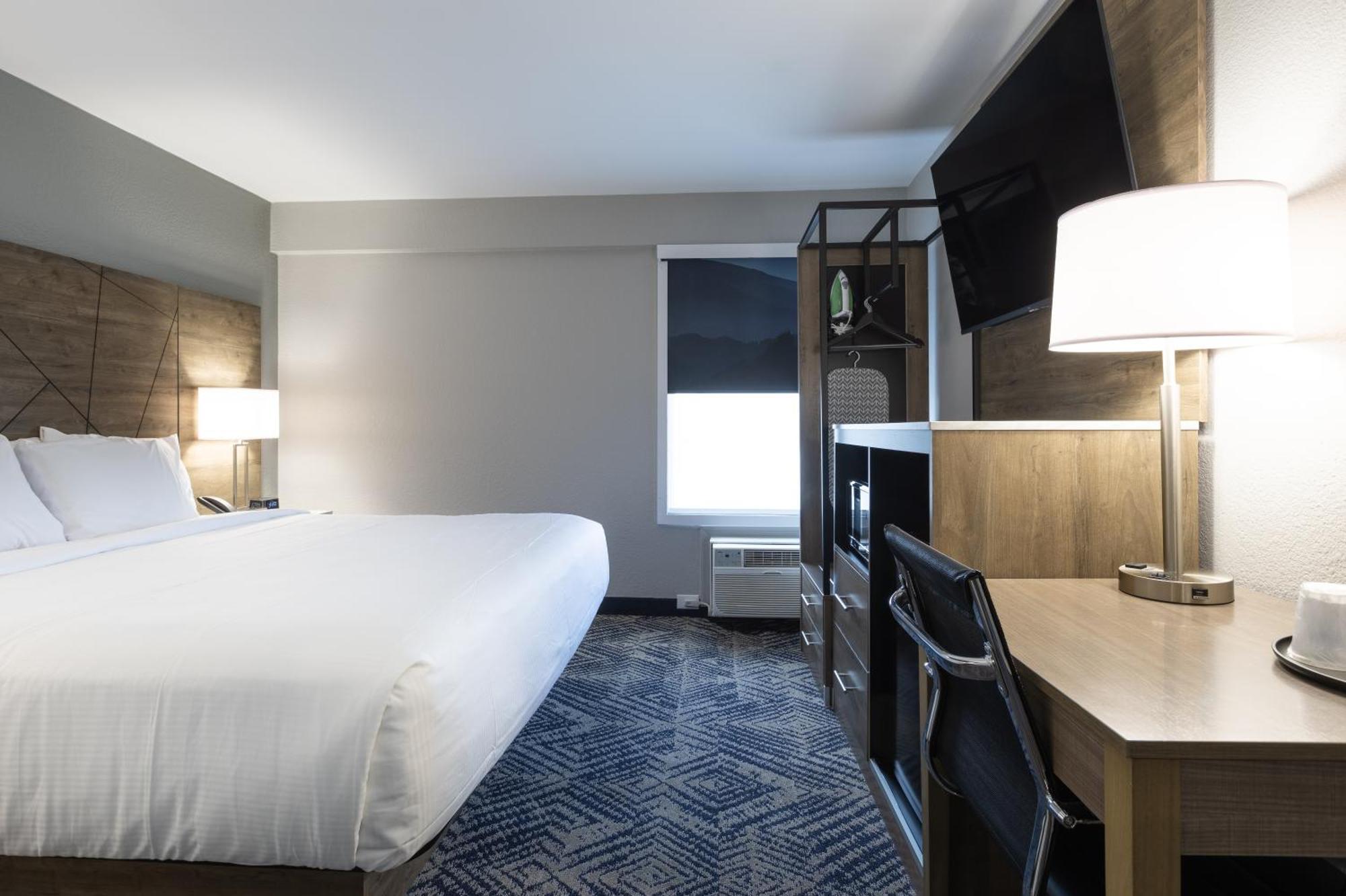 Rodeway Inn & Suites Near Outlet Mall - אשוויל מראה חיצוני תמונה