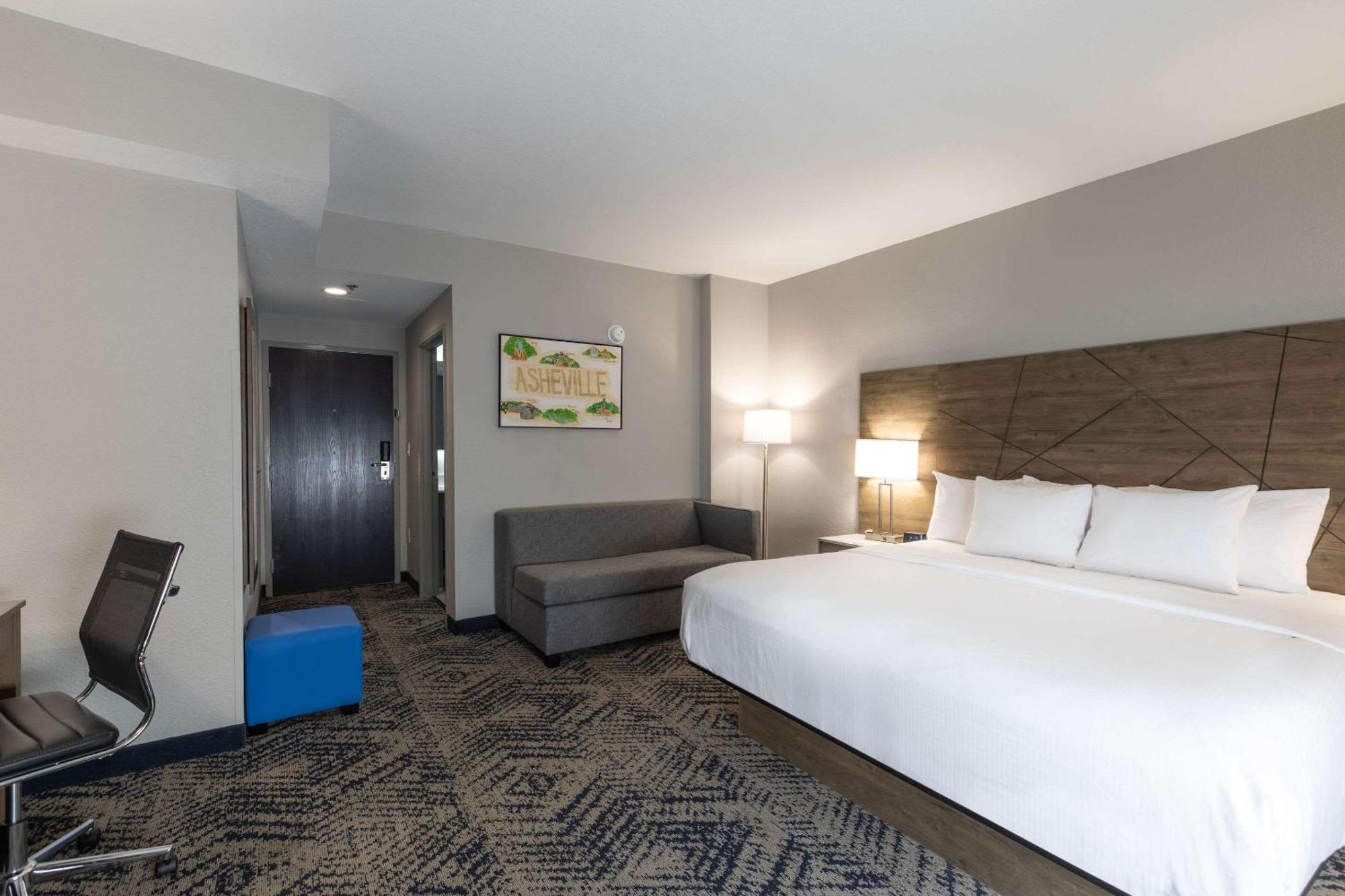 Rodeway Inn & Suites Near Outlet Mall - אשוויל מראה חיצוני תמונה