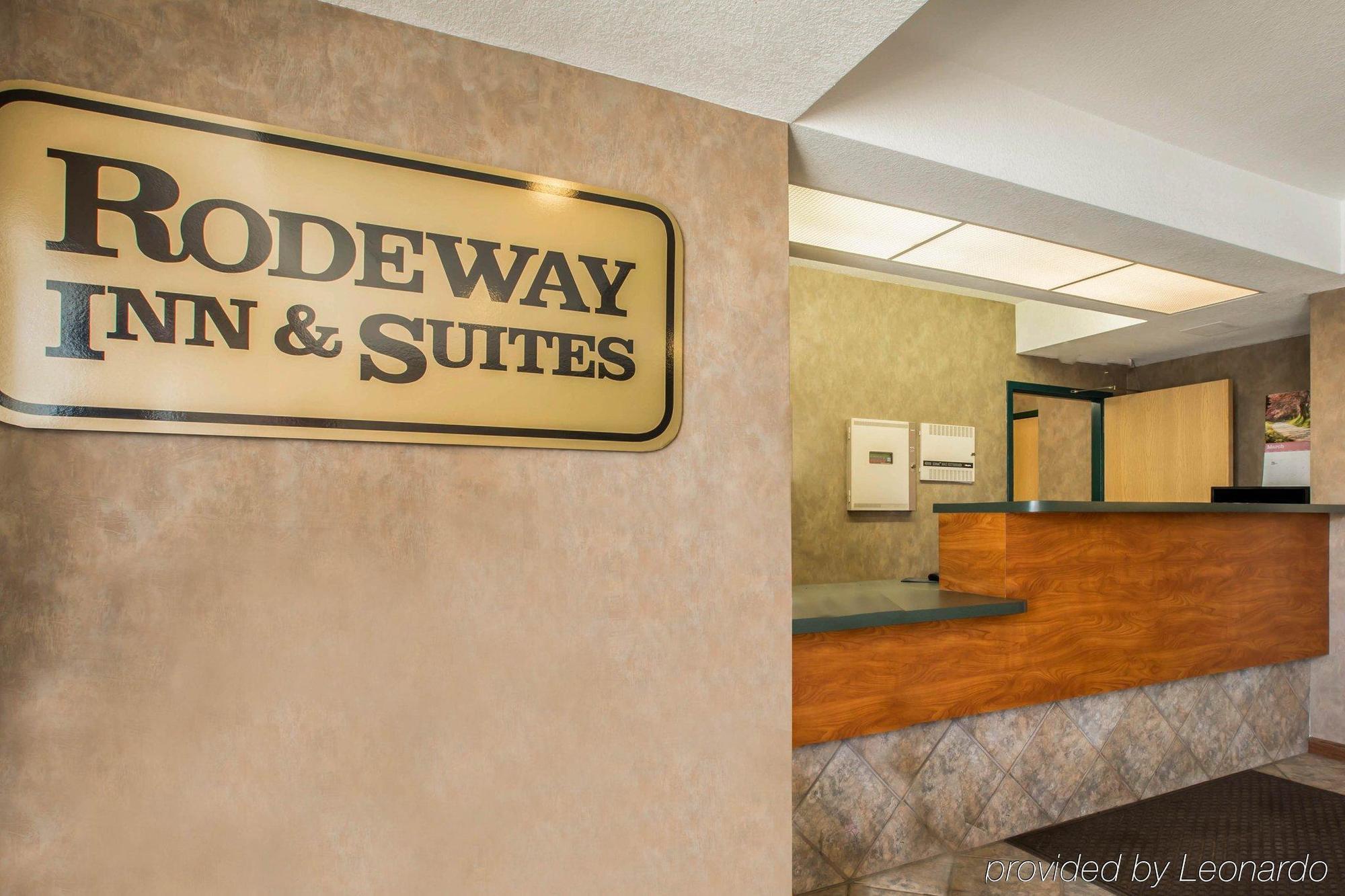 Rodeway Inn & Suites Near Outlet Mall - אשוויל מראה חיצוני תמונה